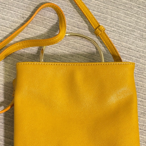 Metal handle 2 compartments crossbody - Picture 5 of 8